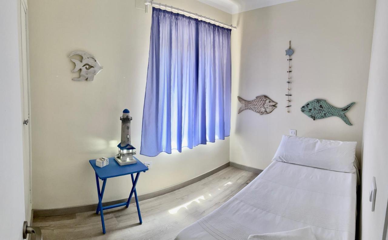 Apartament Grifeu Llança Zewnętrze zdjęcie